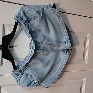 Soft lowrise shortie shorts